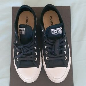 Black Converse